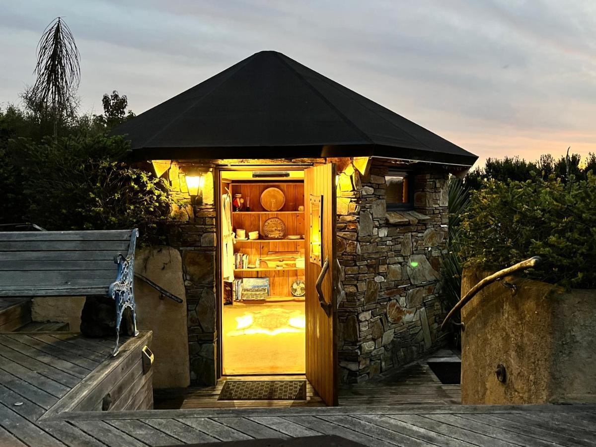 Tree House Lodge Bed & Breakfast Cheviot Exterior foto