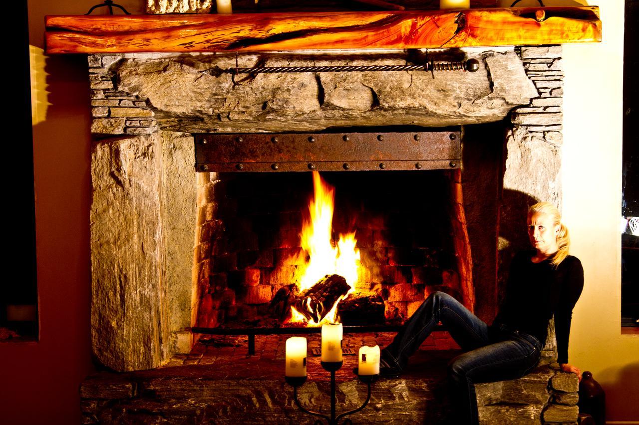 Tree House Lodge Bed & Breakfast Cheviot Exterior foto
