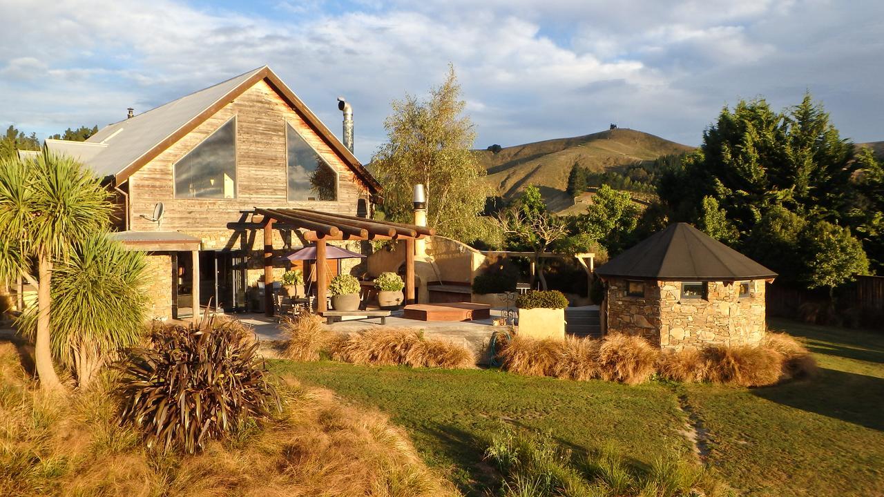 Tree House Lodge Bed & Breakfast Cheviot Exterior foto
