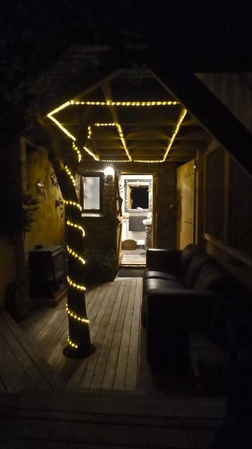 Tree House Lodge Bed & Breakfast Cheviot Exterior foto